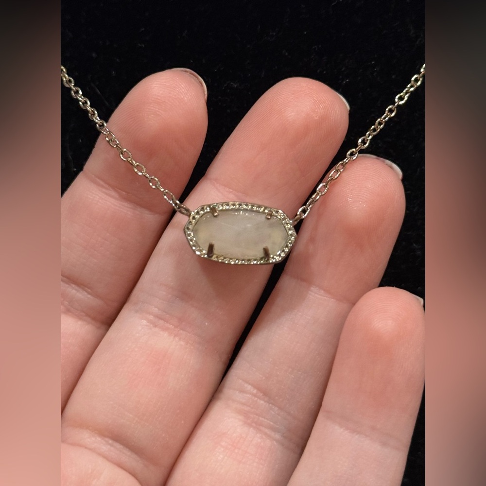Kendra Scott Elisa Gold & Ivory Necklace - Picture 3 of 11